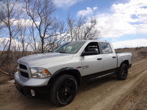 3.0-liter EcoDiesel V-6 adds strong torque to 2014 Ram 1500 Crew Cab.