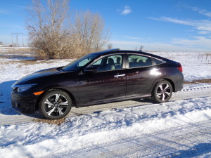Improved styling and excellent performance lend support to 2016 Honda Civic. (Bud Wells photo)