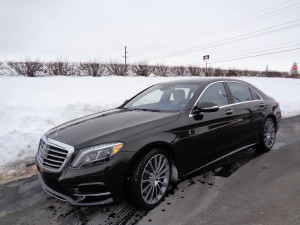 The 2015 Mercedes-Benz S550 4Matic sets standard for luxury sedans. (Bud Wells photo)